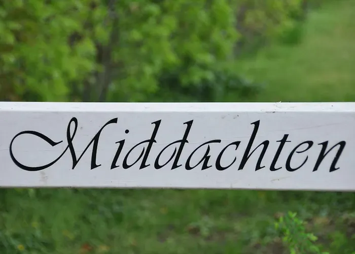 Huize Huizinga מלון