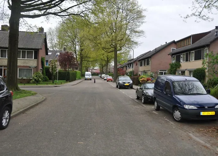 מלון Huize Huizinga De Steeg